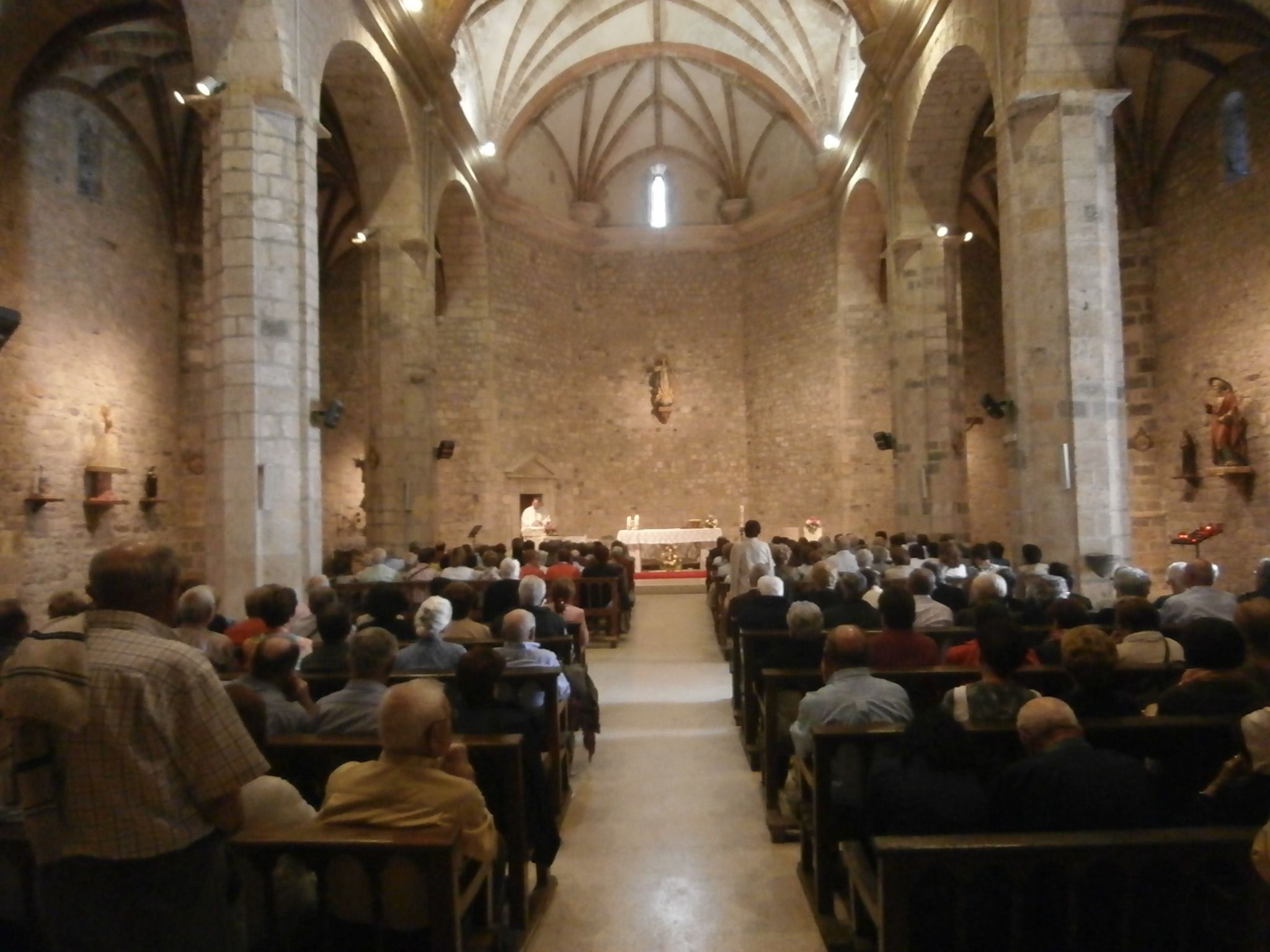 Interior de la iglesia de Bielsa. Foto: SobrarbeDigital Interior de la iglesia de Bielsa. Foto: SobrarbeDigital