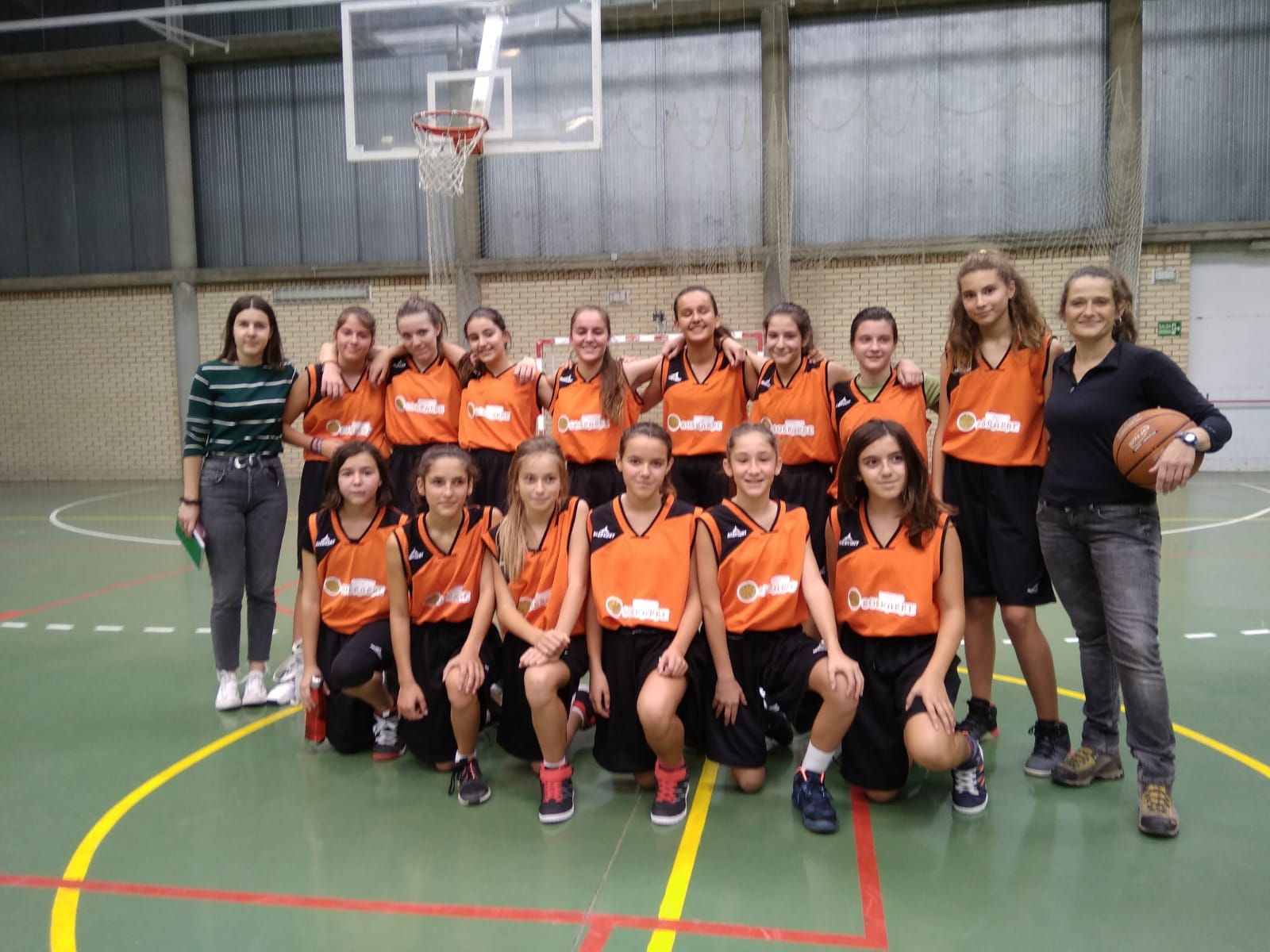 EID Sobrarbe Infantil Femenino de las categorías A y B. Foto: Ignacio Olivar EID Sobrarbe Infantil Femenino de las categorías A y B. Foto: Ignacio Olivar