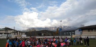 Jugando al atletismo en Sobrarbe Imagen facilitada por la Comarca de Sobrarbe