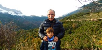 Jaime con su abuelo. Foto: SobrarbeDigital.