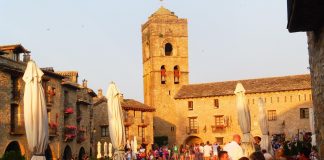 Aínsa. Una subvención para contratar a tres personas paradas de larga duración