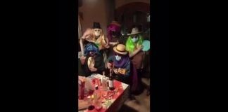 Canción protesta por la retirada del cajero de Ibercaja de Plan (VÍDEO)