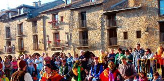 Aínsa celebra su romería a Nuestra Señora de Los Palacios