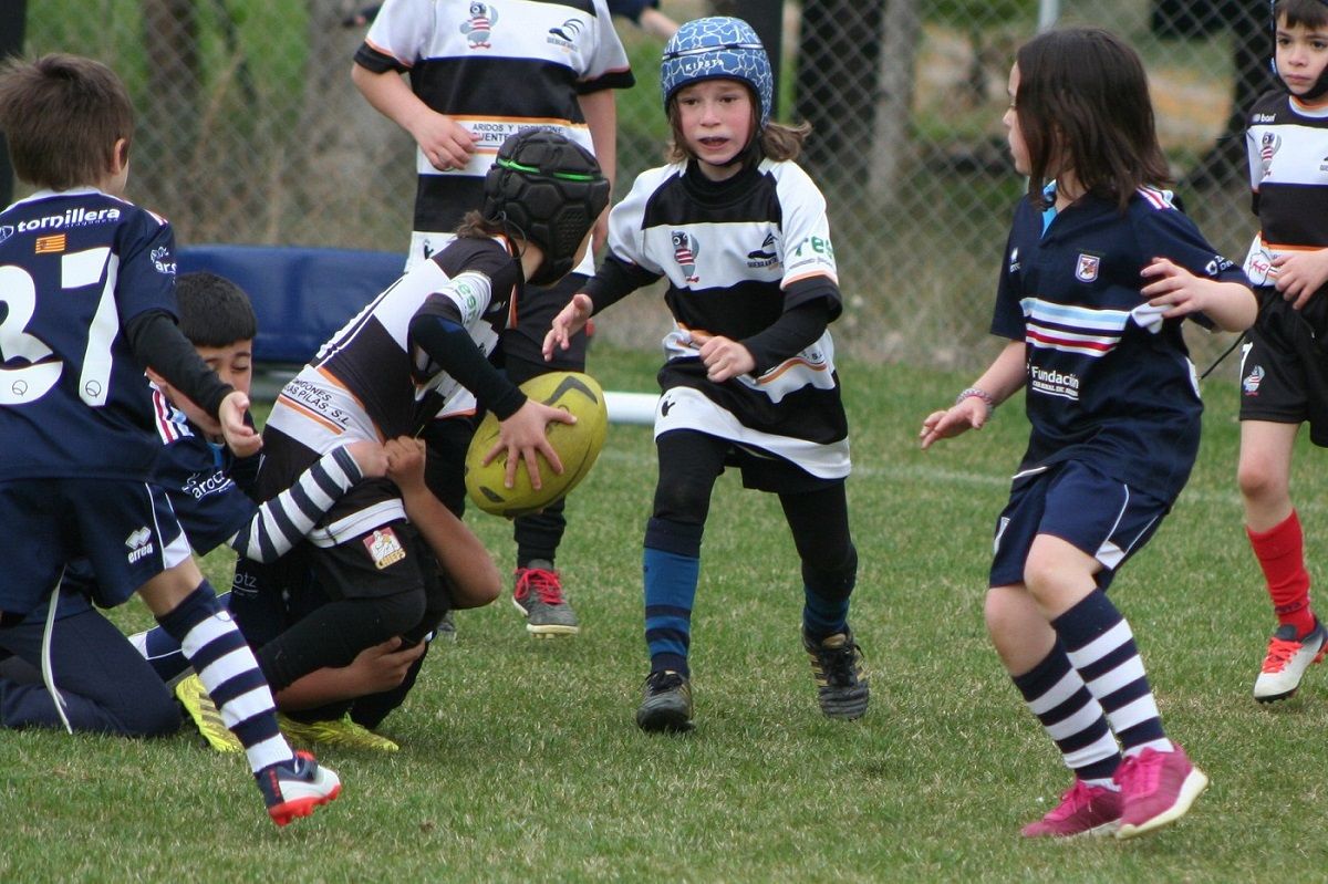 Gran jornada de rugby este sábado en Monzón, con el tercer encuentro de escuelas de rugby de Aragón, y dos partidos de liga