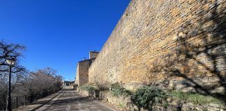 Aínsa comienza las obras del acceso al frente sur de la Villa Medieval (AUDIO)