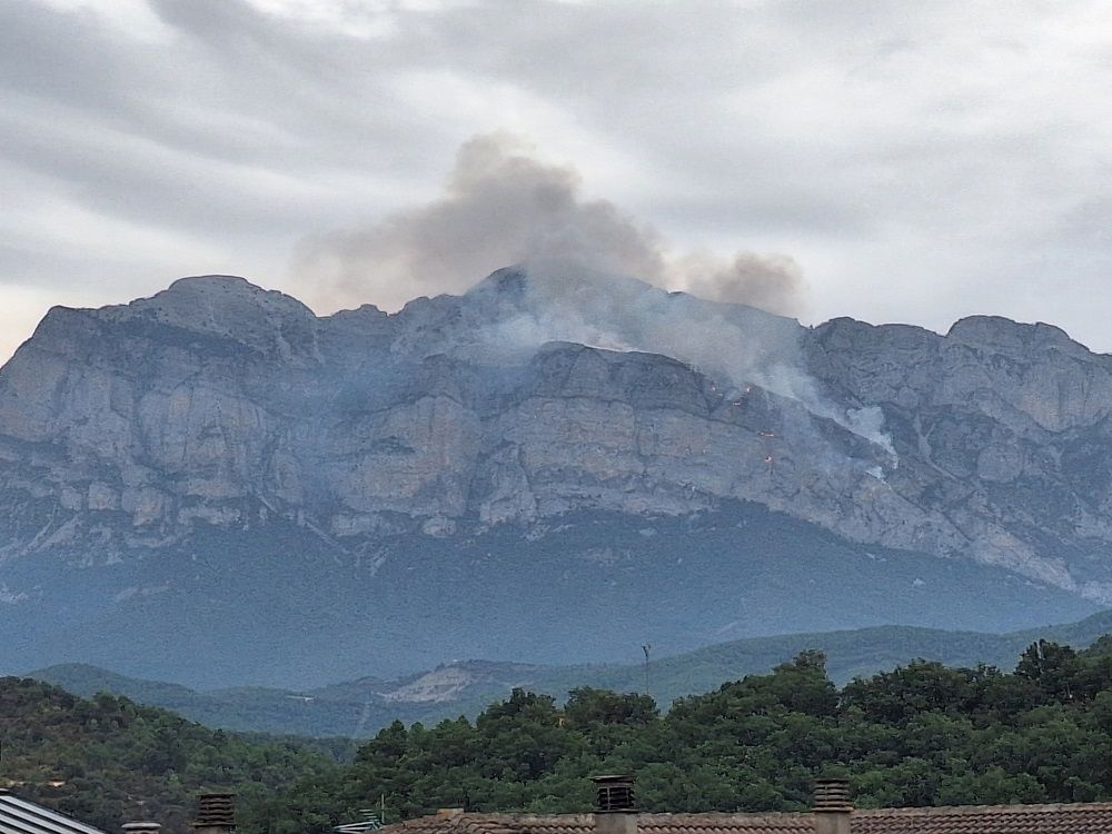 incendio forestal en La Peña
