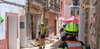 Un fallecido y dos heridos al derrumbarse una vivienda en Sariñena
