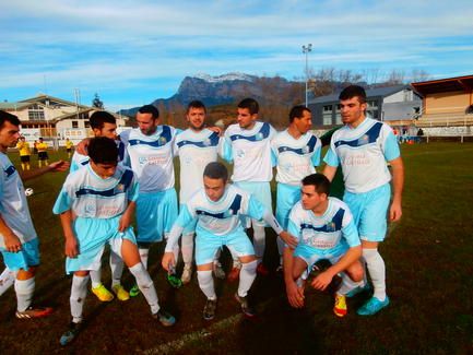 ainsa_cd_posando_despistados_nov_2016