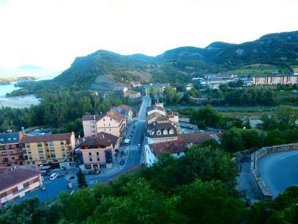 ainsa_foto_desde_el_castillo_junio_2015