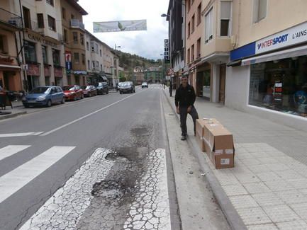 caja_carton_angel_cheliz