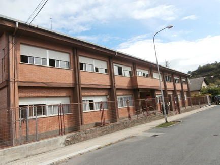 colegio_asuncion_panar_exterior_sin_ninos_sept_2015_0