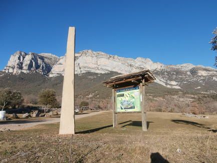 monolitos_en_campo_cruz_feb_2016