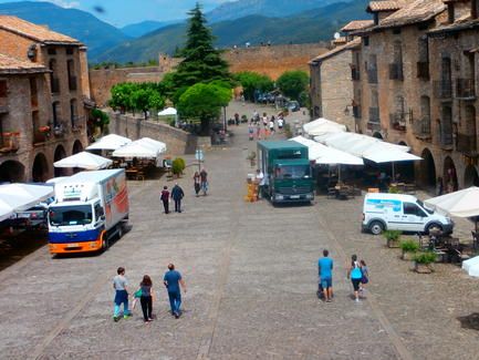 plaza_ainsa_julio_2016_otra_vista