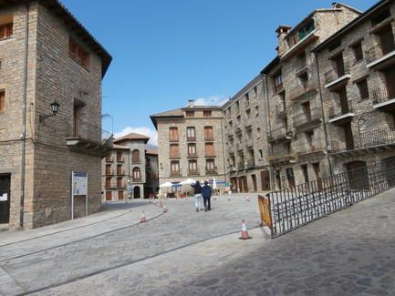plaza_boltana_obras_finalizadas_oct_2015