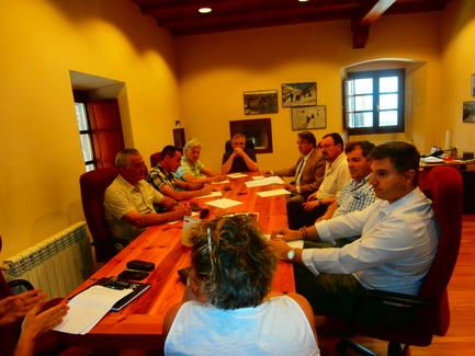 sarga_reunion_olana_alcaldes_en_bielsa_junio_2016