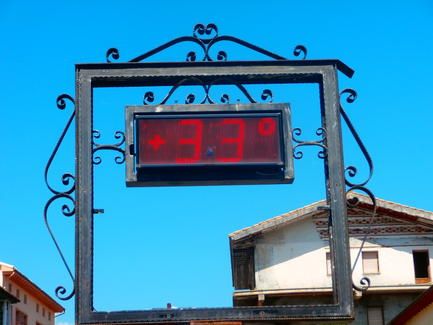 termometro_boltana_33_grados_3_agosto_2016